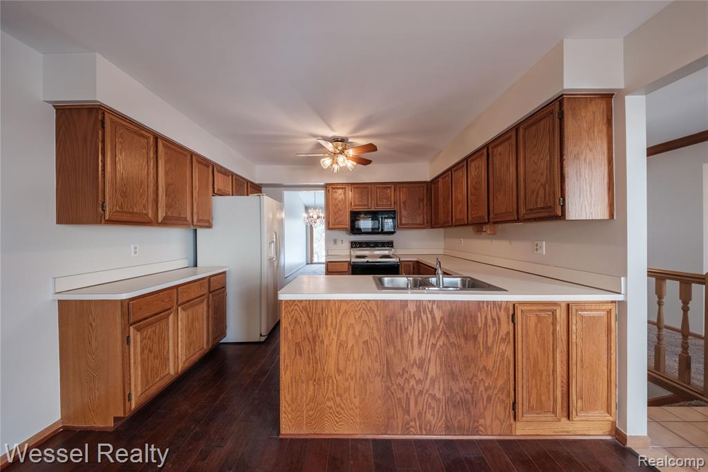 70111 Whitetail Lane, 6, Bruce, MI 48065 — Photo 7