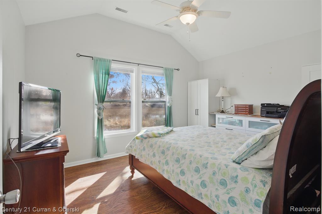 6084 BROCKWAY Street, Commerce Twp, MI 48382 — Photo 17