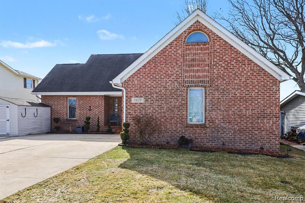 7277 Cardinal Street, Algonac, MI 48001 — Photo 36