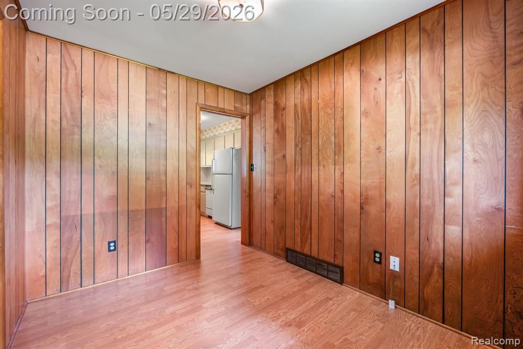 38230 Chartier Street, Harrison Township, MI — Photo 20