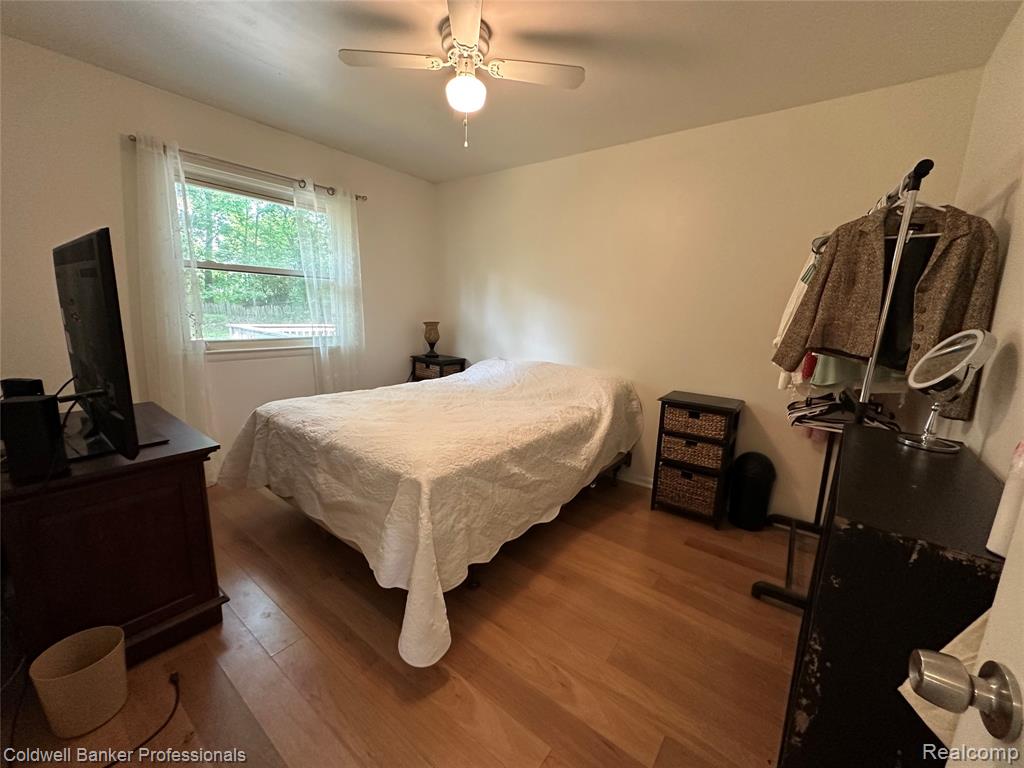 937 State Road, Fenton, MI 48430 — Photo 20