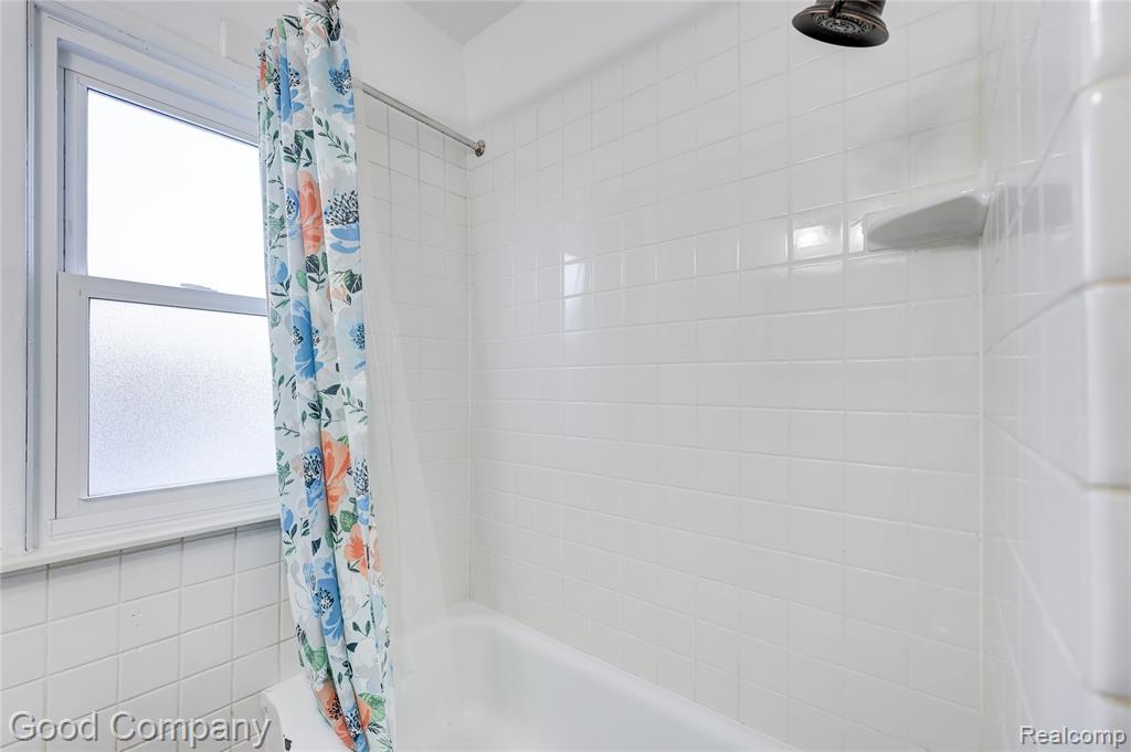 1727 E Elza Avenue, Hazel Park, MI 48030 — Photo 19