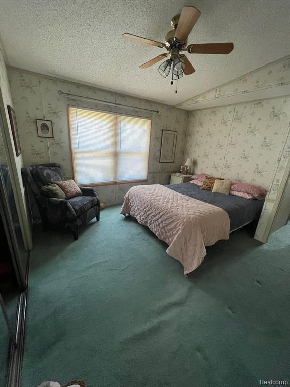 72 S Valley Drive, Swartz Creek, MI 48473 — Photo 7