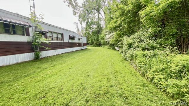 3864 S LAKESHORE Road, Harbor Beach, MI 48441 — Photo 2