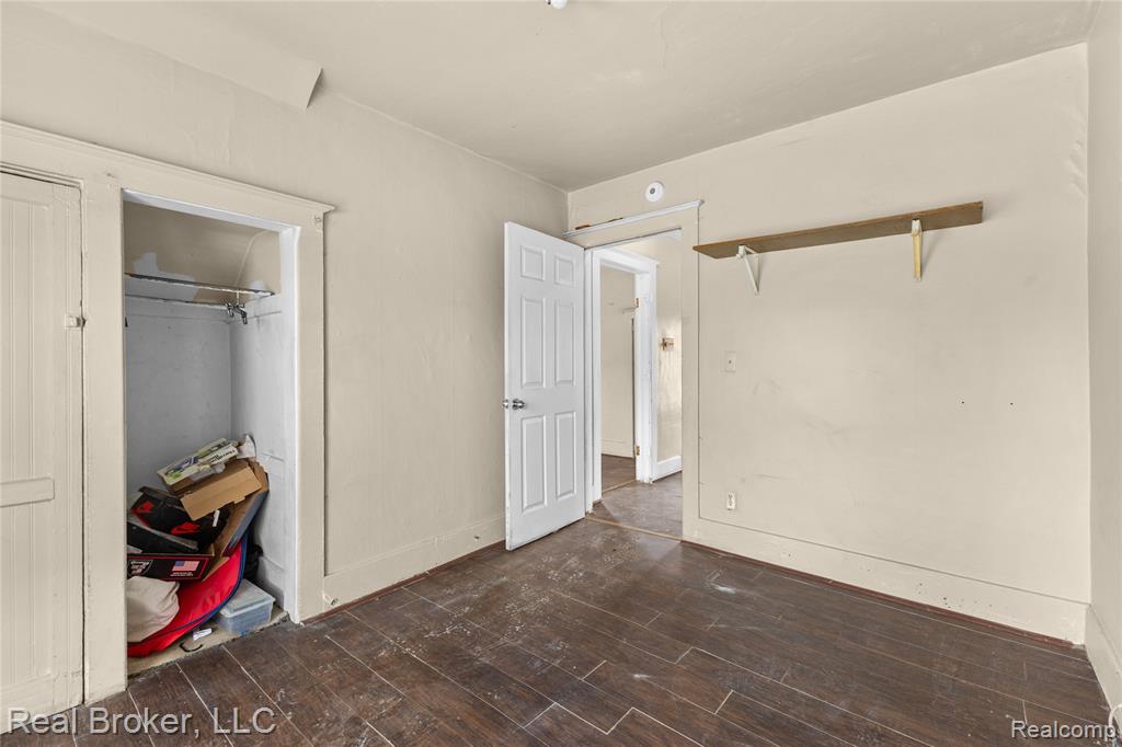 352 N Perry Street, Pontiac, MI 48342 — Photo 19