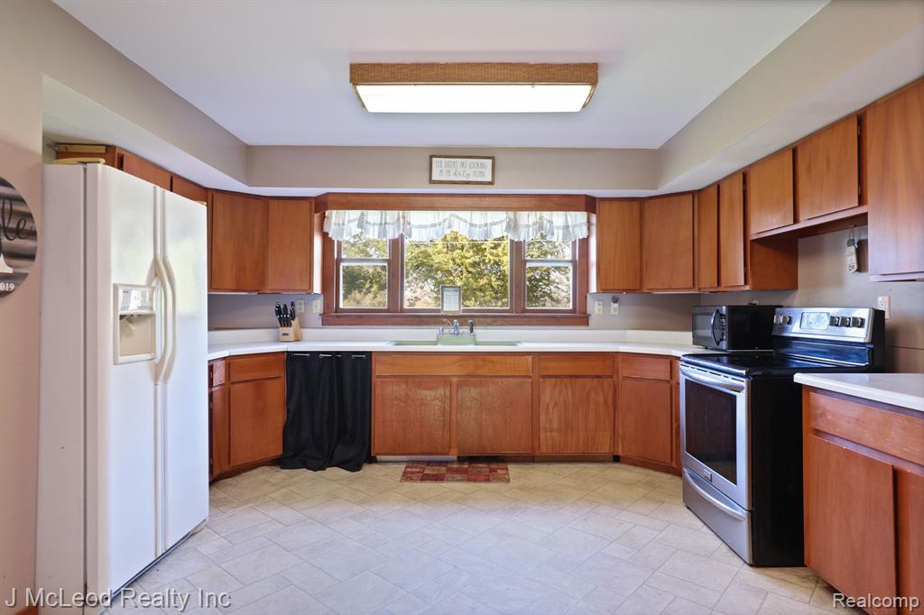 4618 Main Street, Millington, MI 48746 — Photo 15