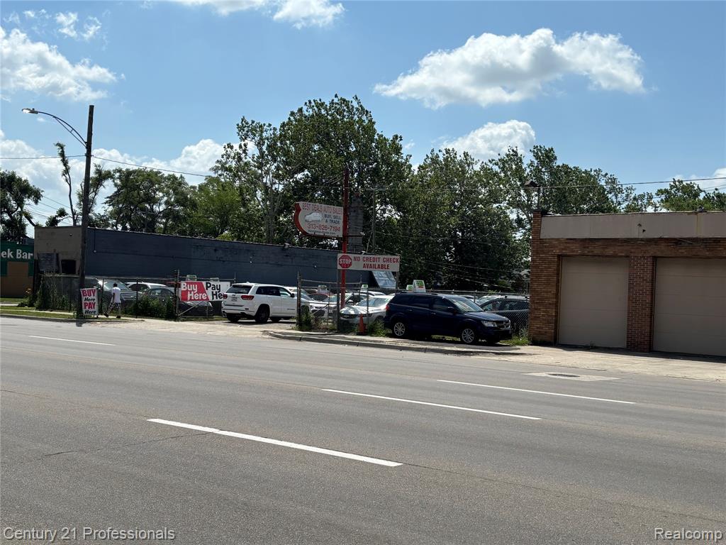 Photo 3