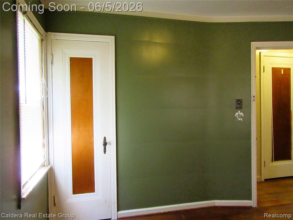15556 Veronica Avenue, Eastpointe, MI 48021 — Photo 25