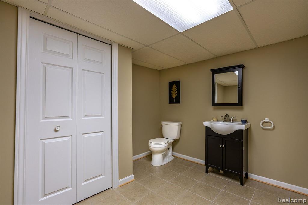 6228 ATKINS Drive, Troy, MI 48085 — Photo 21
