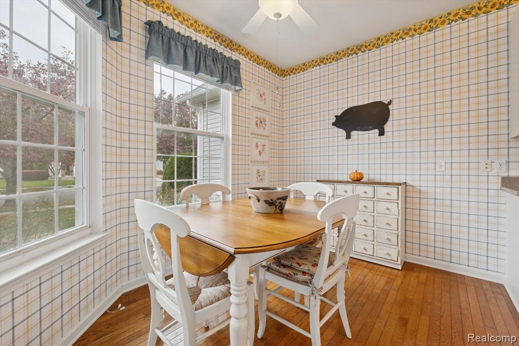 4035 Hillsdale Drive, Auburn Hills, MI 48326 — Photo 20