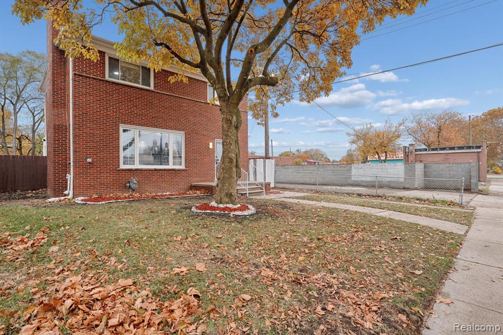 16891 Avon Avenue, Detroit, MI 48219 — Photo 2