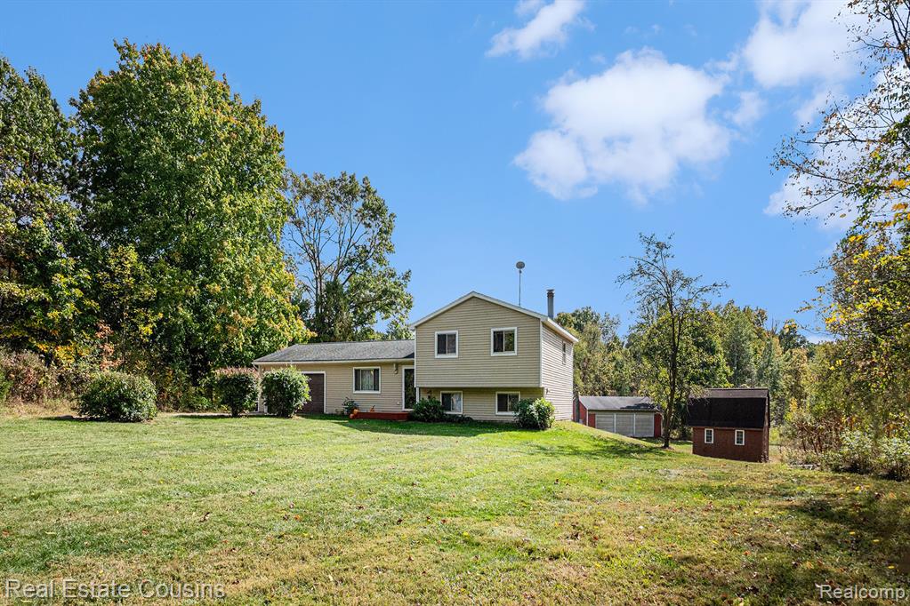 8351 Lange Road, Fowlerville, MI 48836 — Photo 3