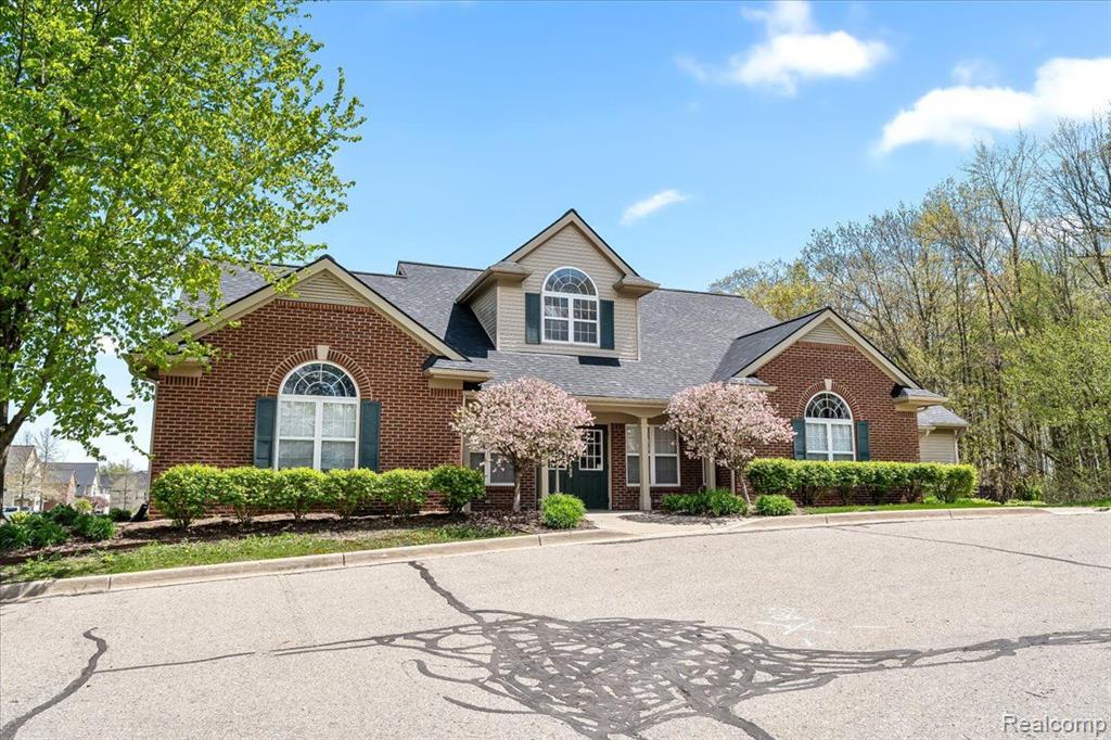769 ABBINGTON Court, Howell, MI 48843 — Photo 20