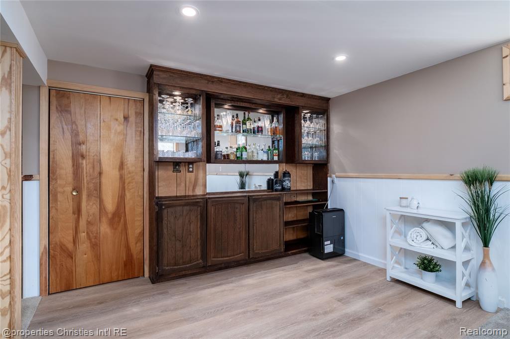 61403 Fairland Drive, South Lyon, MI 48178 — Photo 24