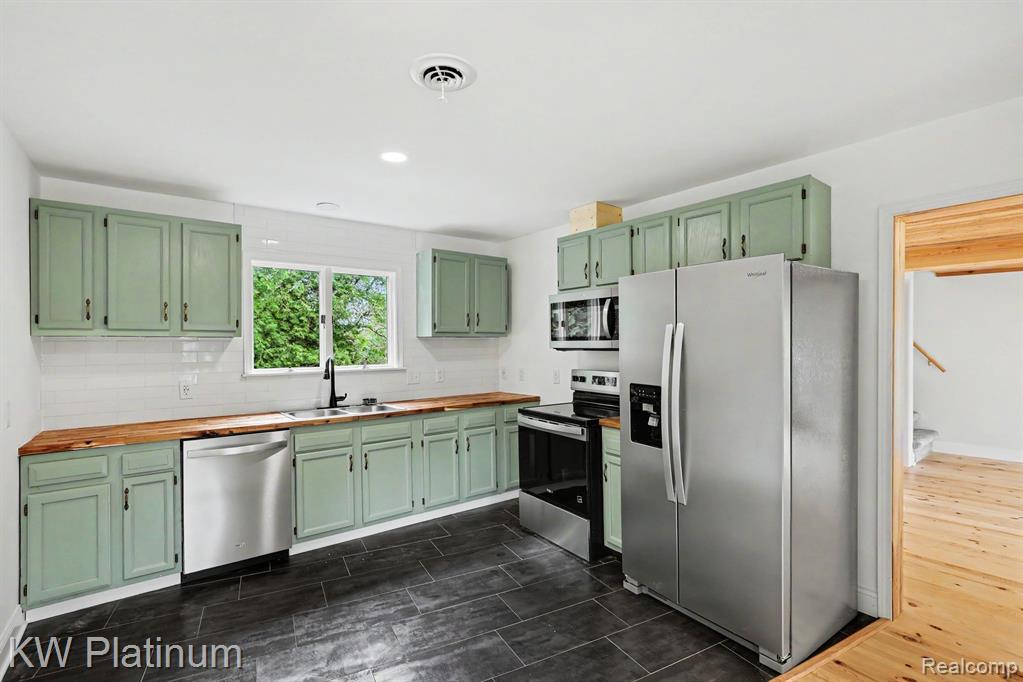 5103 Forester Road, MI 48419 — Photo 9