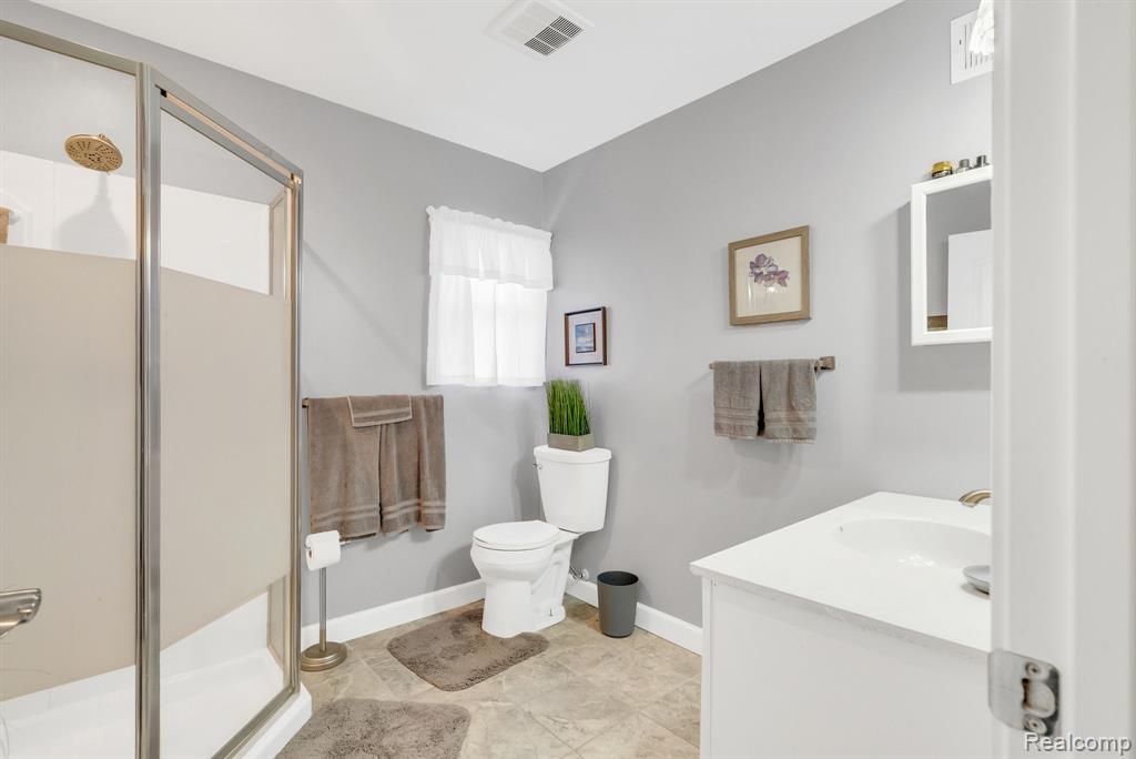 2610 Strawberry Lane, Port Huron, MI 48060 — Photo 46