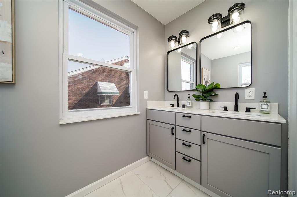 3164 OAKMAN Boulevard, Detroit, MI 48238 — Photo 54