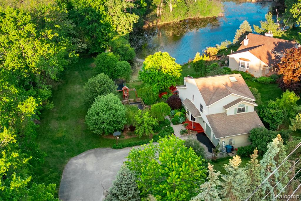 751 Lochaven Road, Waterford, MI 48327 — Photo 40