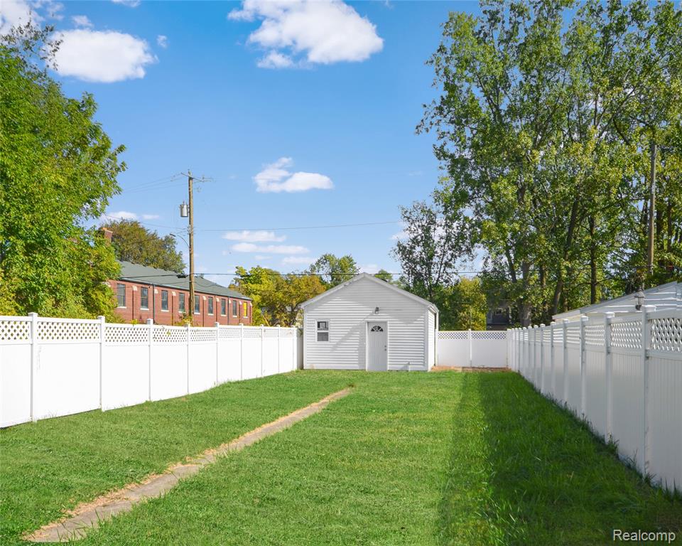 1474 Shipherd Street, Detroit, MI 48214 — Photo 34