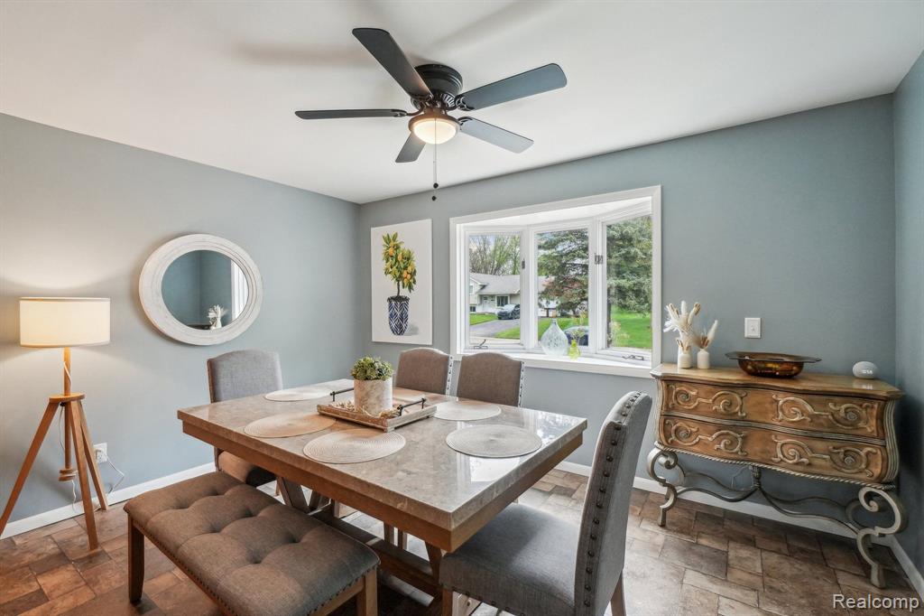 4630 PASTURE Lane, White Lake, MI 48383 — Photo 8