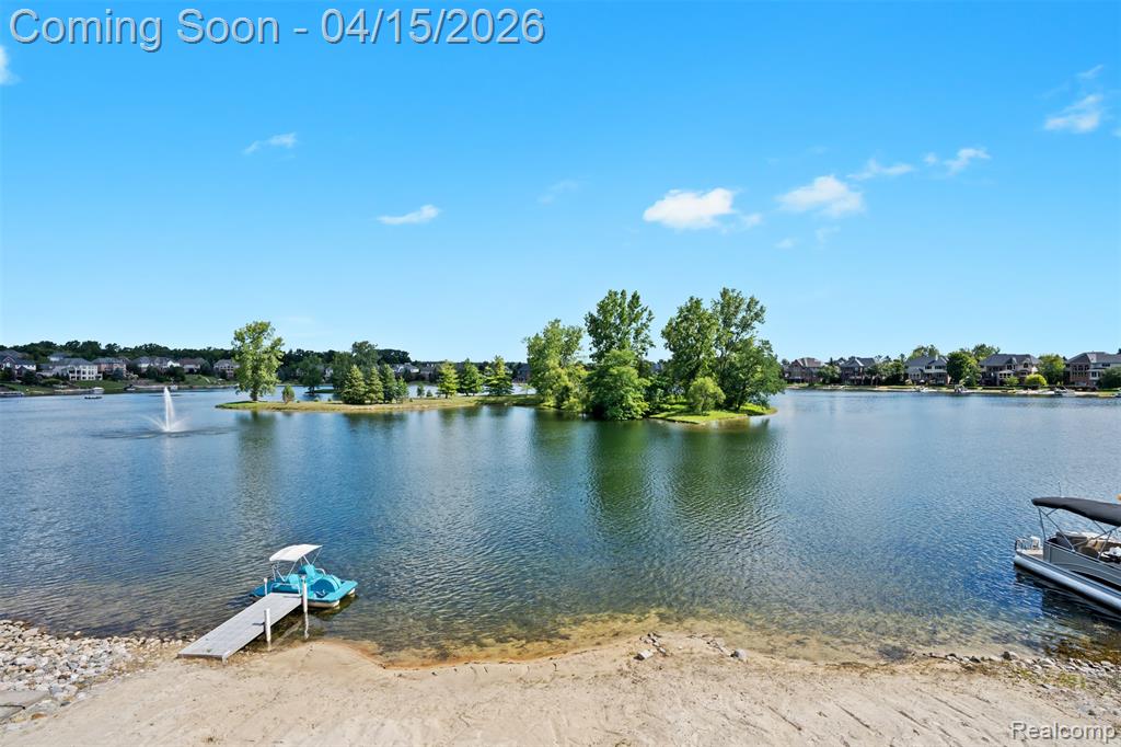 49265 Parkshore Court, Northville, MI 48168 — Photo 39