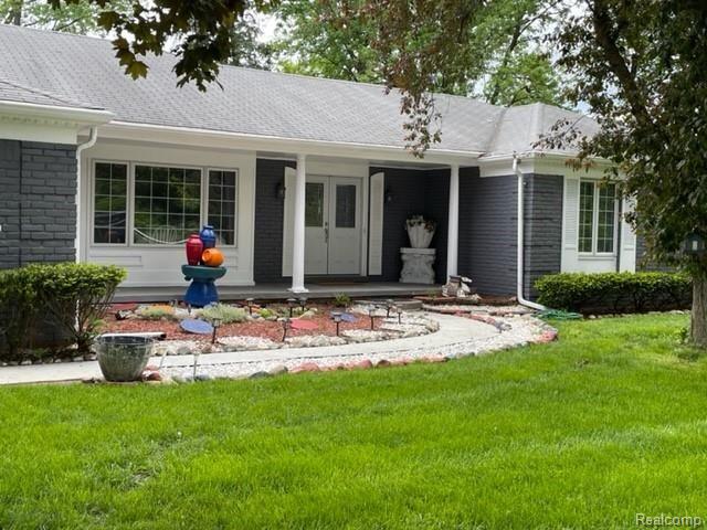 429 BELLA VISTA Drive, Grand Blanc, MI 48439 — front exterior