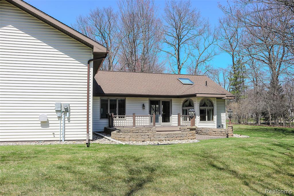2821 3rd Avenue W, Gladstone, MI 49837 — Photo 9