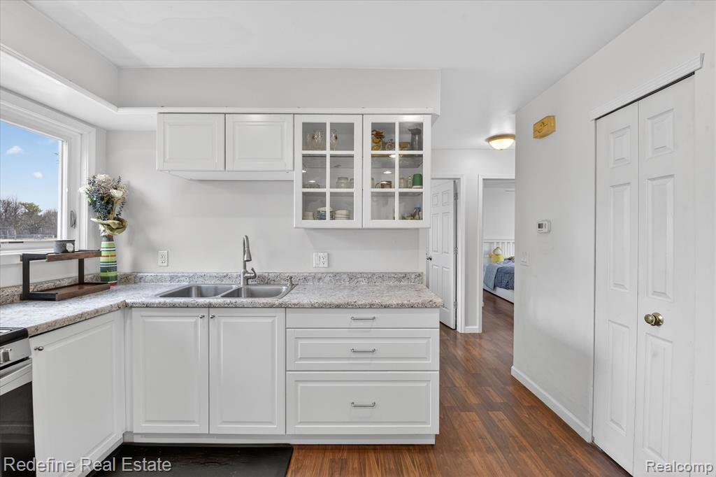 395 Nichols Drive, Saline, MI 48176 — Photo 12