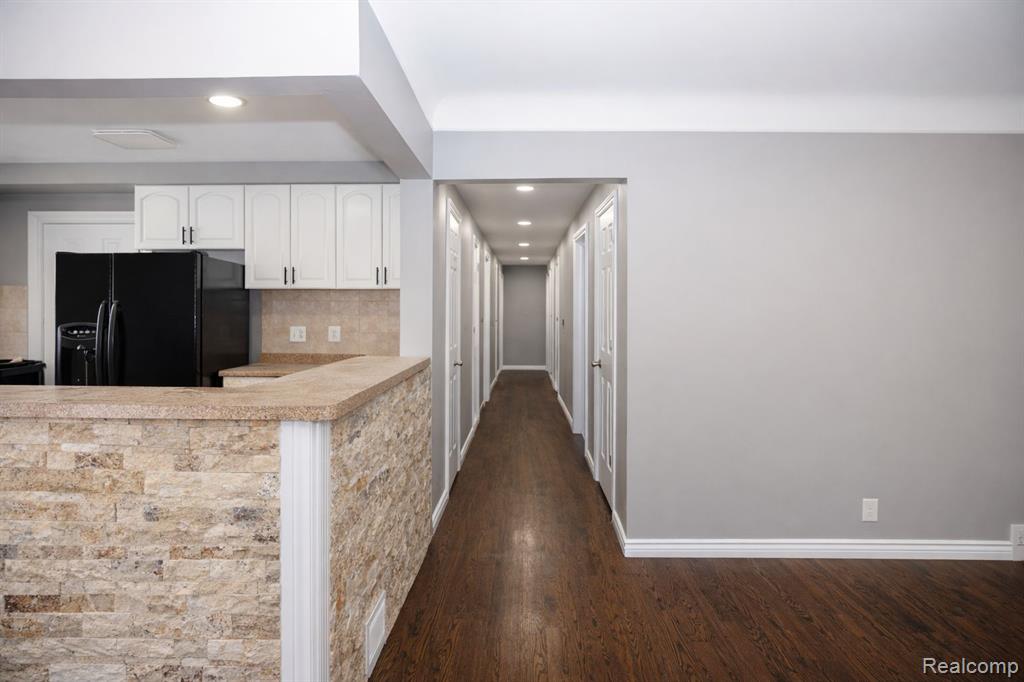 8373 McKinley, Center Line, MI 48015 — Photo 12