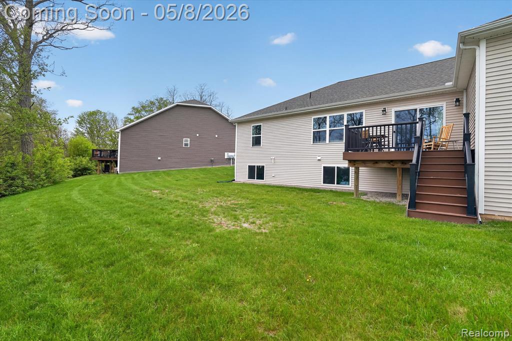 5847 Scenic Bluff Drive, 28, Brighton, MI 48116 — Photo 34