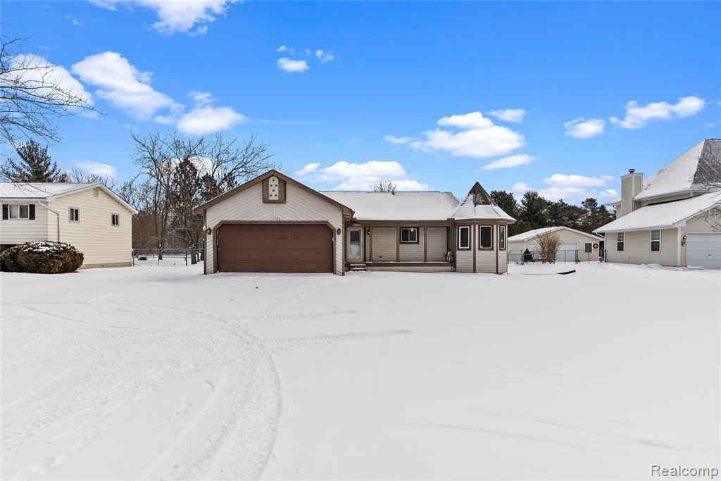 11096 N Jennings Road, Clio, MI 48420 — Photo 2