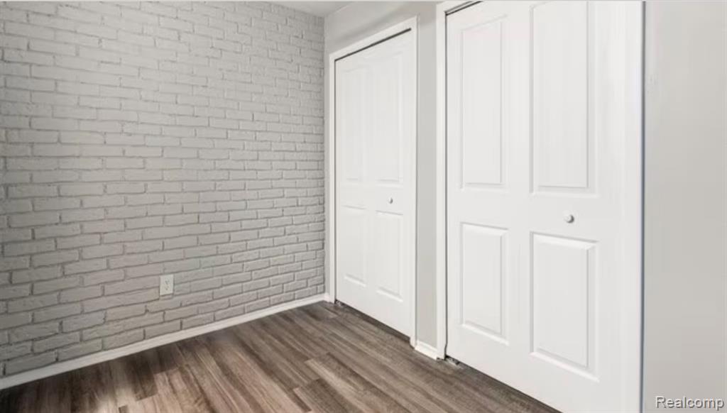 48200 W Pontiac Trail, Wixom, MI — Photo 16