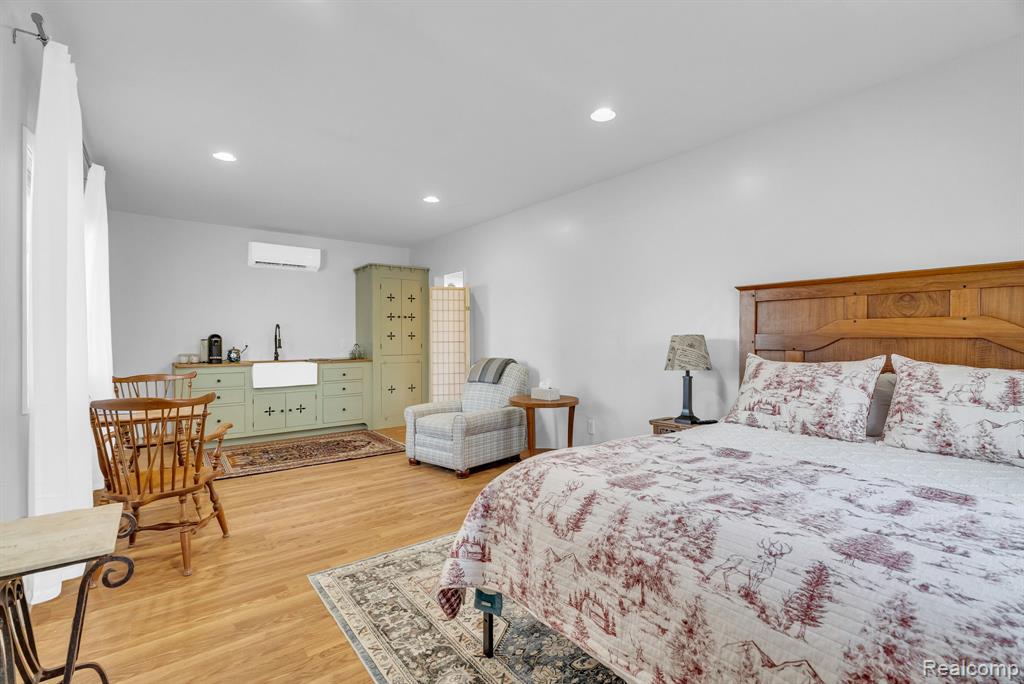 5569 Lakeshore Road, Fort Gratiot, MI 48059 — Photo 28