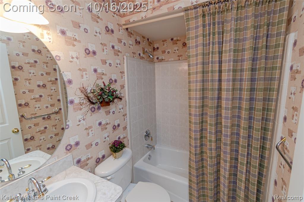 52143 Wolcot Court, Macomb, MI 48042 — Photo 19