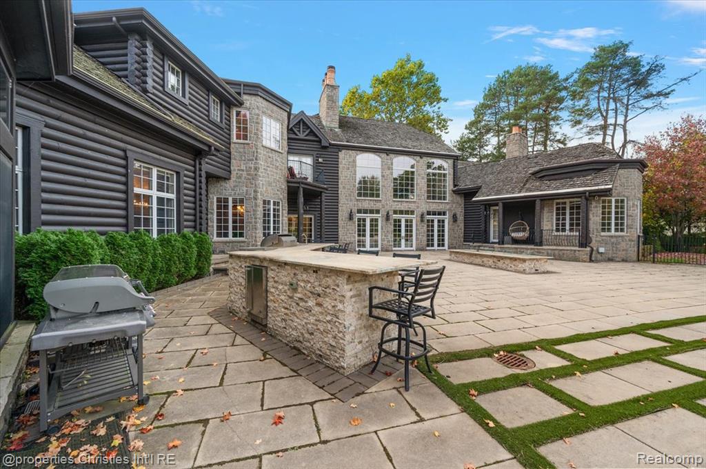 3701 Northwood, West Bloomfield, MI, 48324