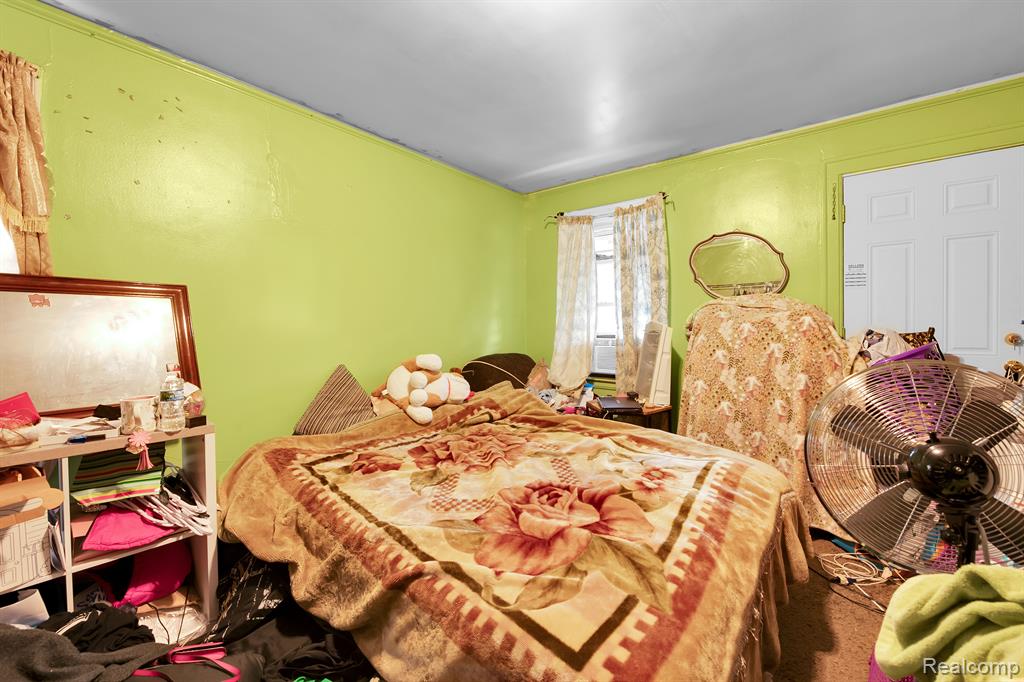 5832 APPOLINE Street, Dearborn, MI 48126 — Photo 14