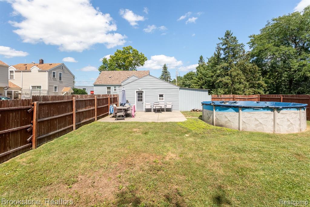 6235 DALLAS Street, Monroe, MI 48161 — Photo 18