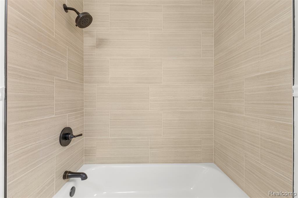 9306 Melbourne Avenue, Allen Park, MI 48101 — Photo 23