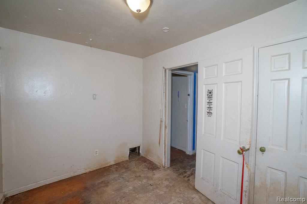 19140 ALGONAC Street, Detroit, MI 48234 — Photo 5