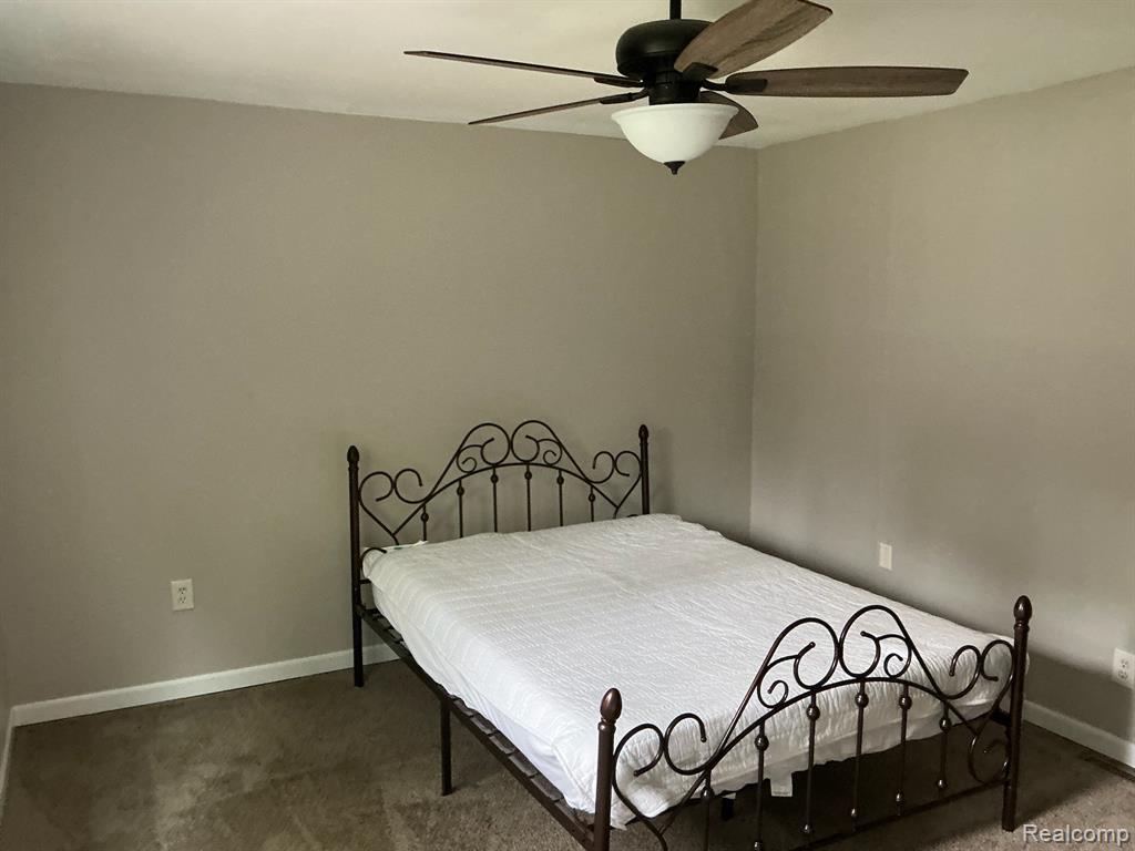 7230 Sandy Beach Drive, Waterford, MI — Photo 11