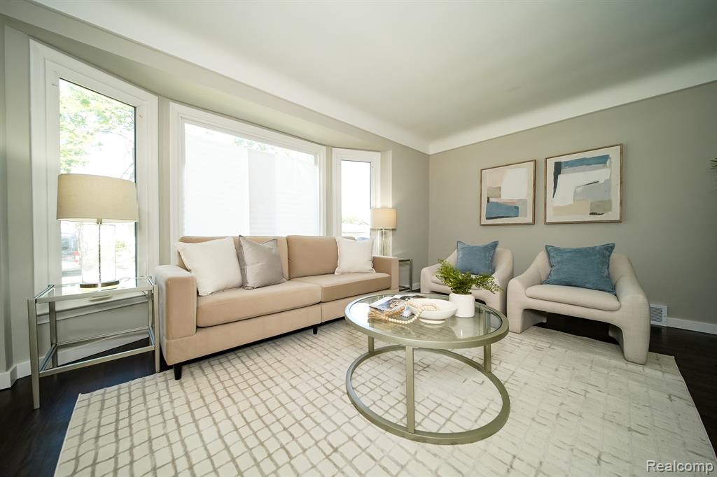 23610 Morton Street, Oak Park, MI 48237 — Photo 16