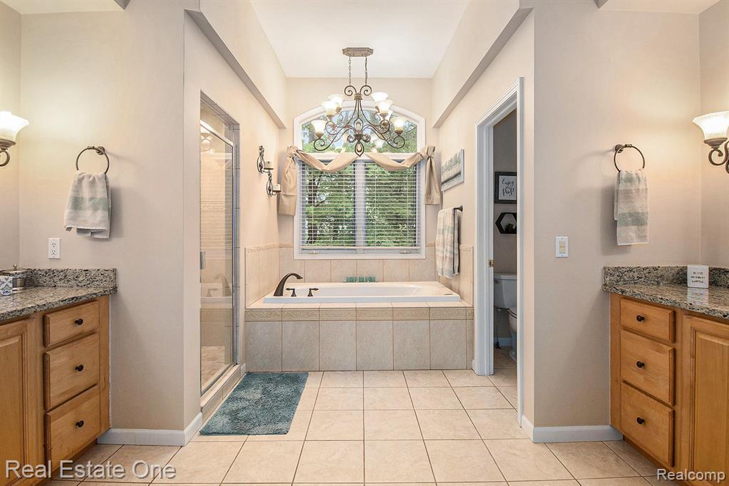 9832 Kingston Ridge, Clarkston, MI 48348 — Photo 21