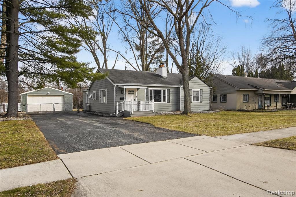 23170 Hawthorne Street, Farmington, MI 48336 — Photo 2