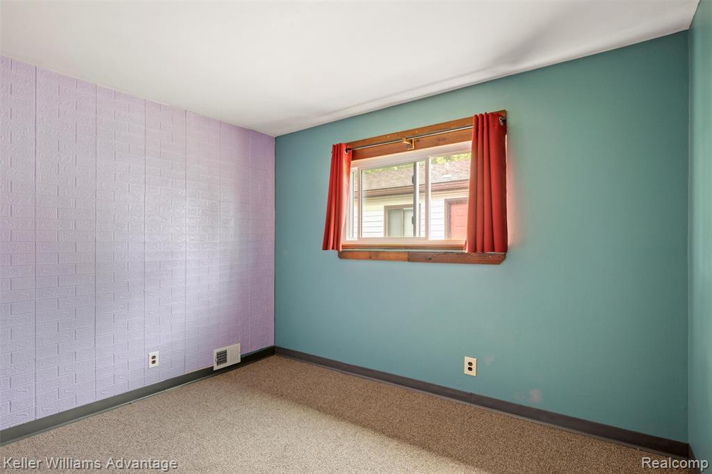 7536 Arcola Street, Westland, MI — Photo 24