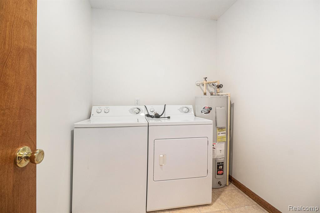 2536 Eagles Circle, 8, Ypsilanti, MI 48197 — Photo 12