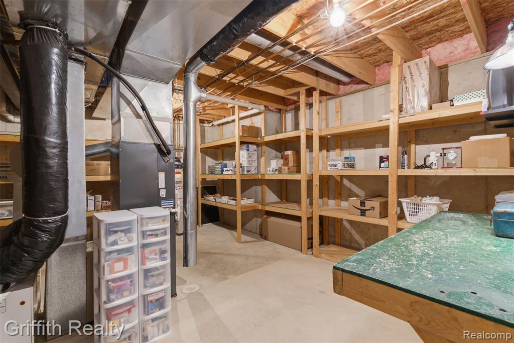 7524 Elmbrooke Way, Brighton, MI 48116 — Photo 37