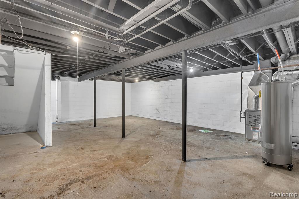20500 W Warren, Detroit, MI 48228 — Photo 18