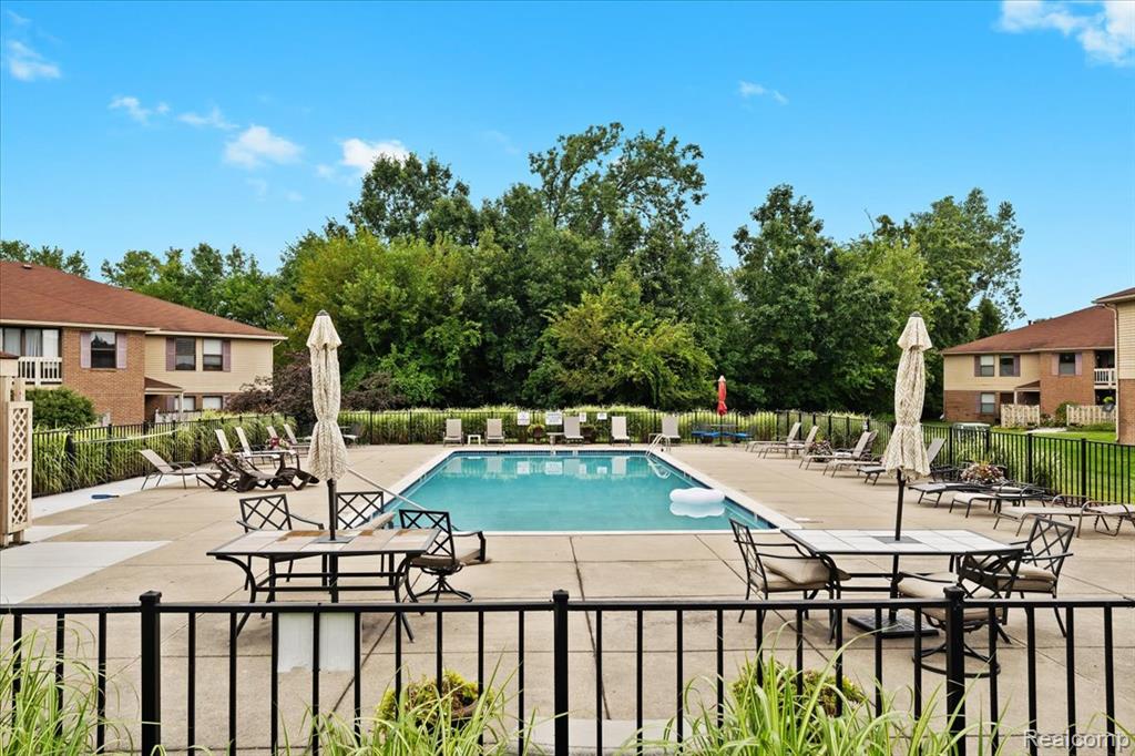 61260 Greenwood Drive, 80, South Lyon, MI 48178 — Photo 21