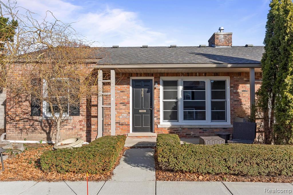 583 N Old Woodward Avenue, Birmingham, MI 48009 — front exterior