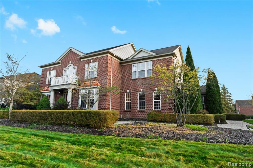 49499 Great Falls Road, Canton, MI 48188 — Photo 39